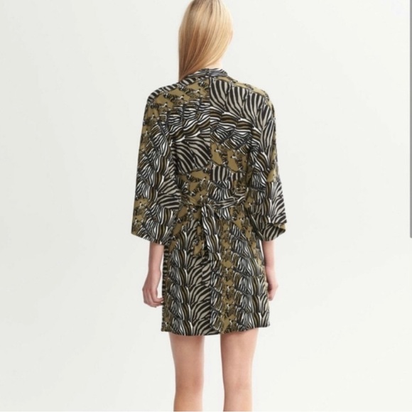 Banana Republic Issa London Collection Dress, Olive Zebra-printed  Kimono, sz 12 - Picture 2 of 13
